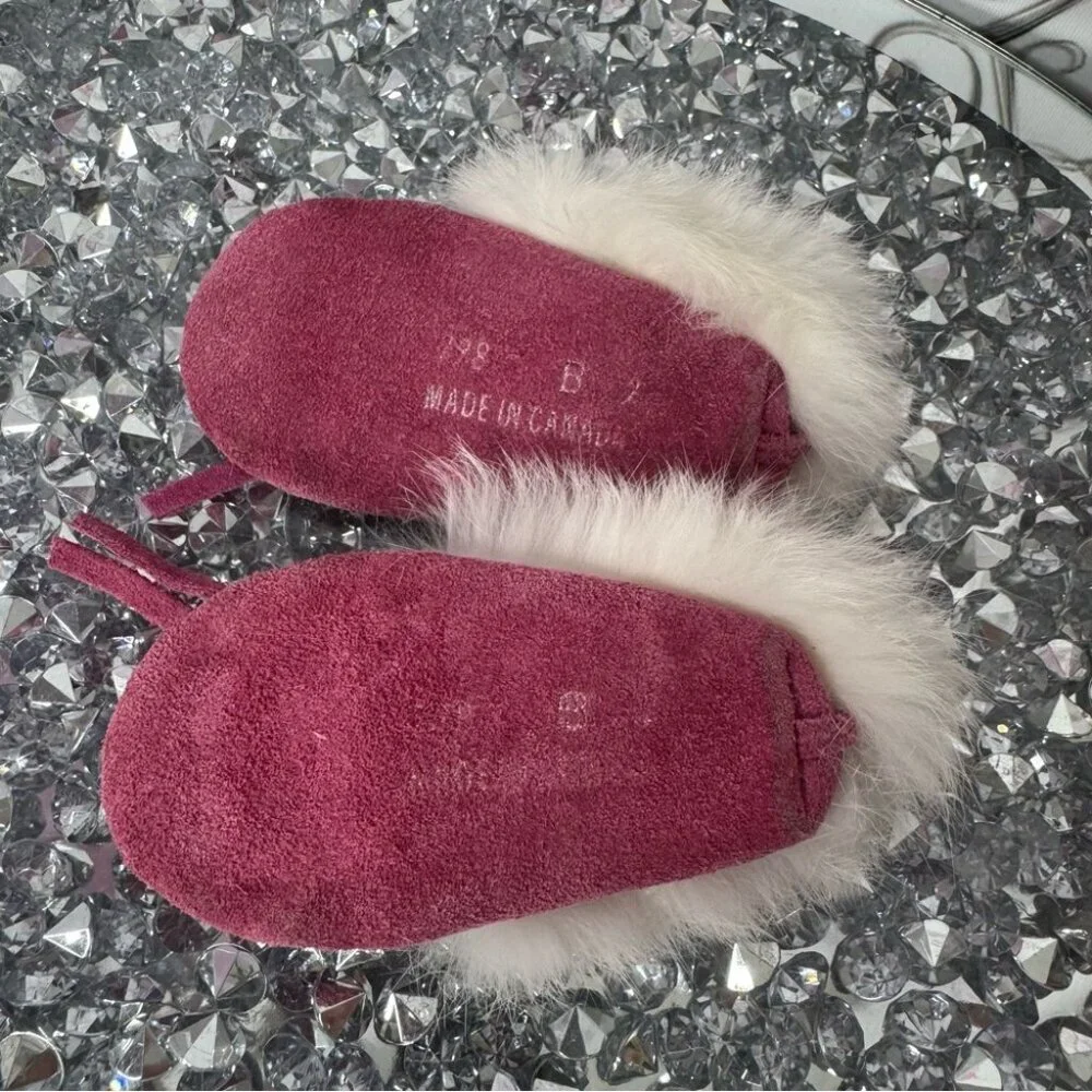 Moccasin mukluks slippers rose pink white rabbit fur made in Canada 🇨🇦 winter
